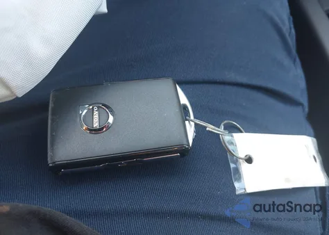 2024 Volvo S60 B5 Plus Black Edition z USA, uszkodzony, nr VIN 7JRL12TH0RG308329